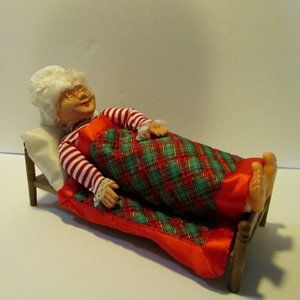 Snoring Mrs Claus animated figure Christmas decor blanket rises up and down